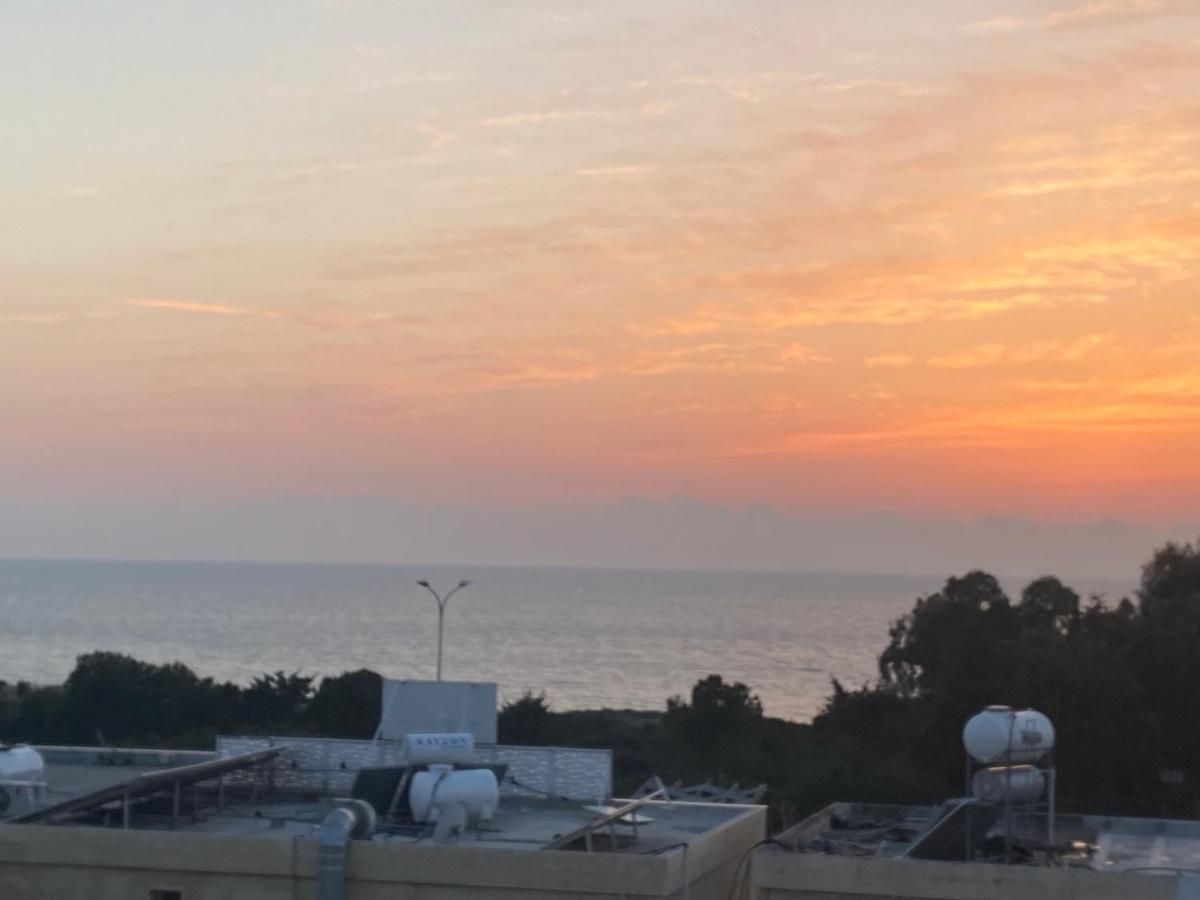 Diamond Apartment With Stunning Sea View Paphos Eksteriør billede