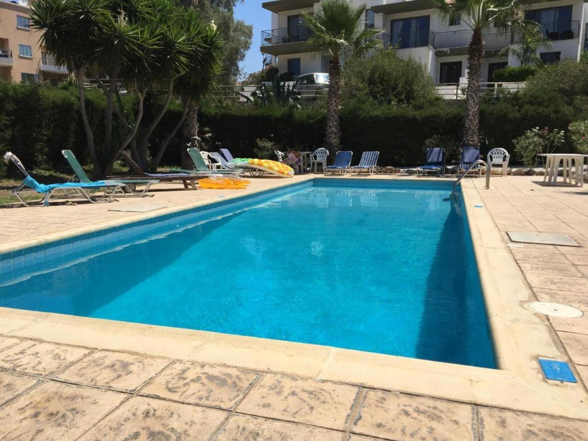Diamond Apartment With Stunning Sea View Paphos Eksteriør billede