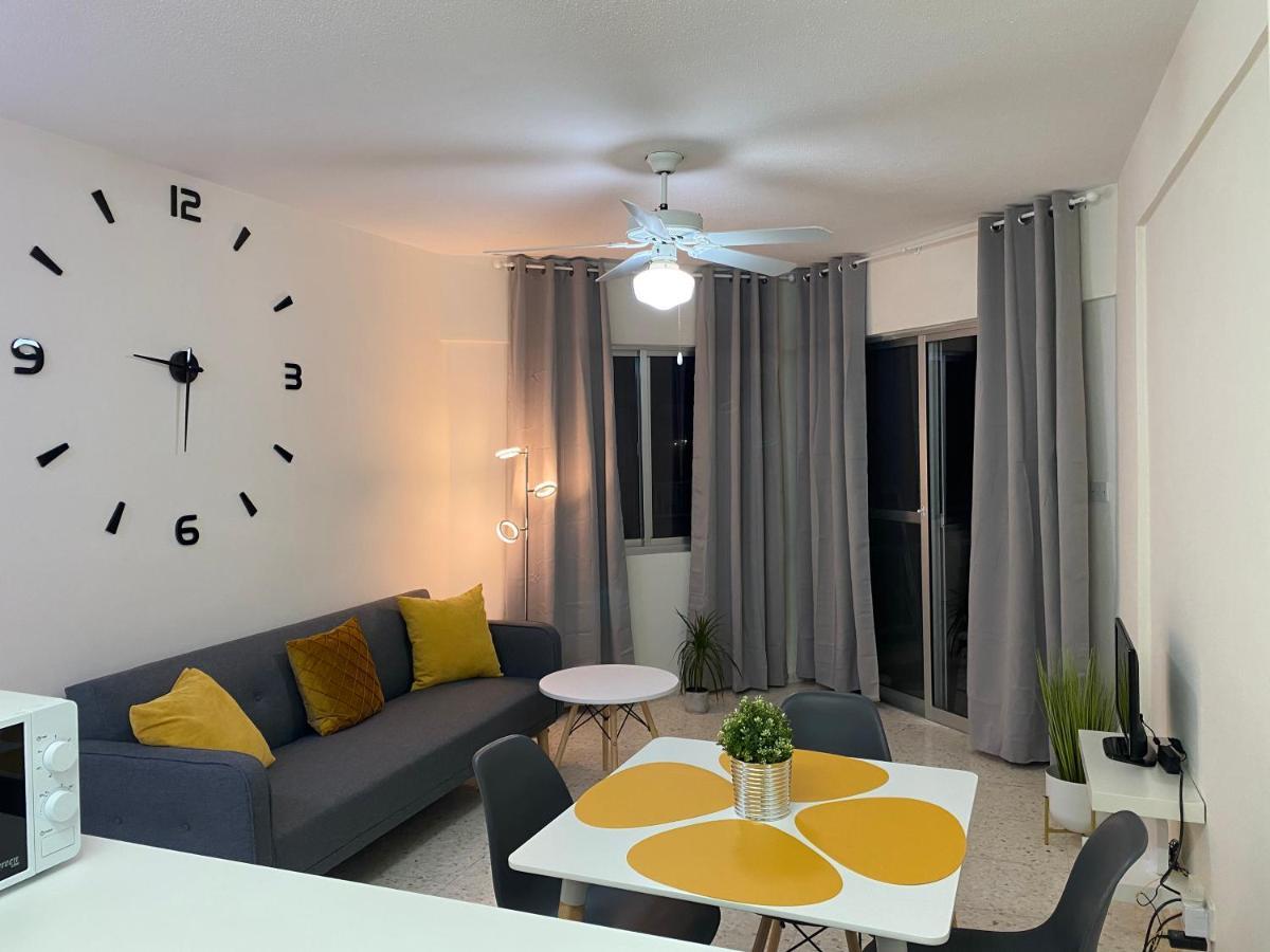 Diamond Apartment With Stunning Sea View Paphos Eksteriør billede