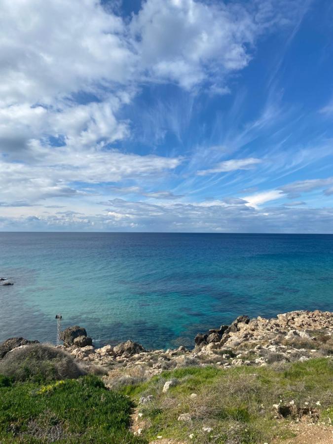 Diamond Apartment With Stunning Sea View Paphos Eksteriør billede
