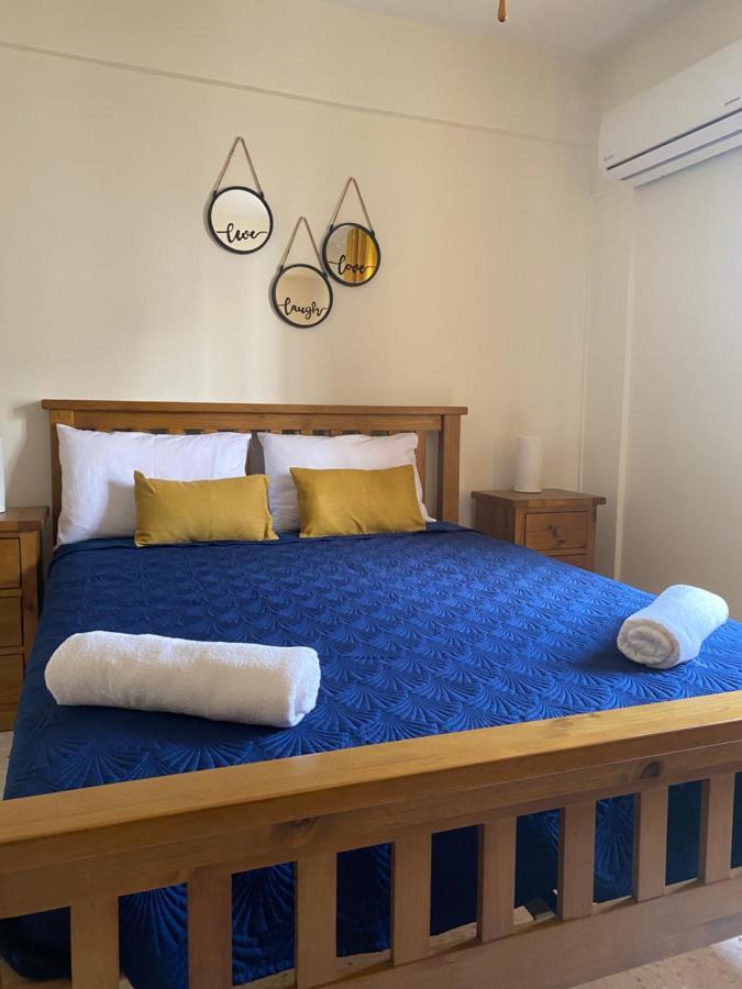 Diamond Apartment With Stunning Sea View Paphos Eksteriør billede