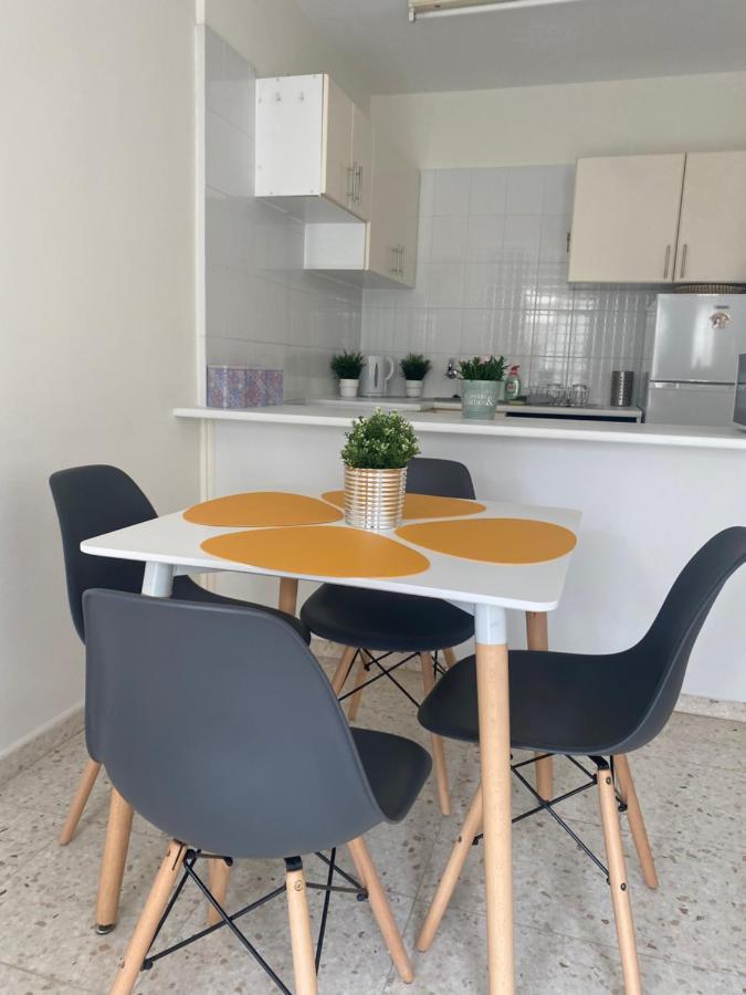 Diamond Apartment With Stunning Sea View Paphos Eksteriør billede
