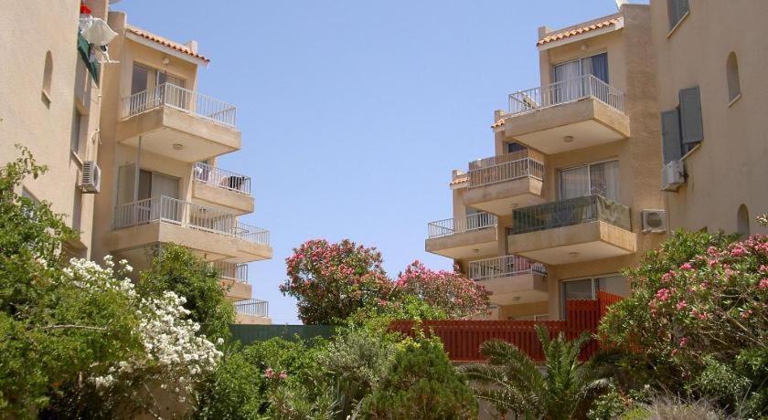 Diamond Apartment With Stunning Sea View Paphos Eksteriør billede